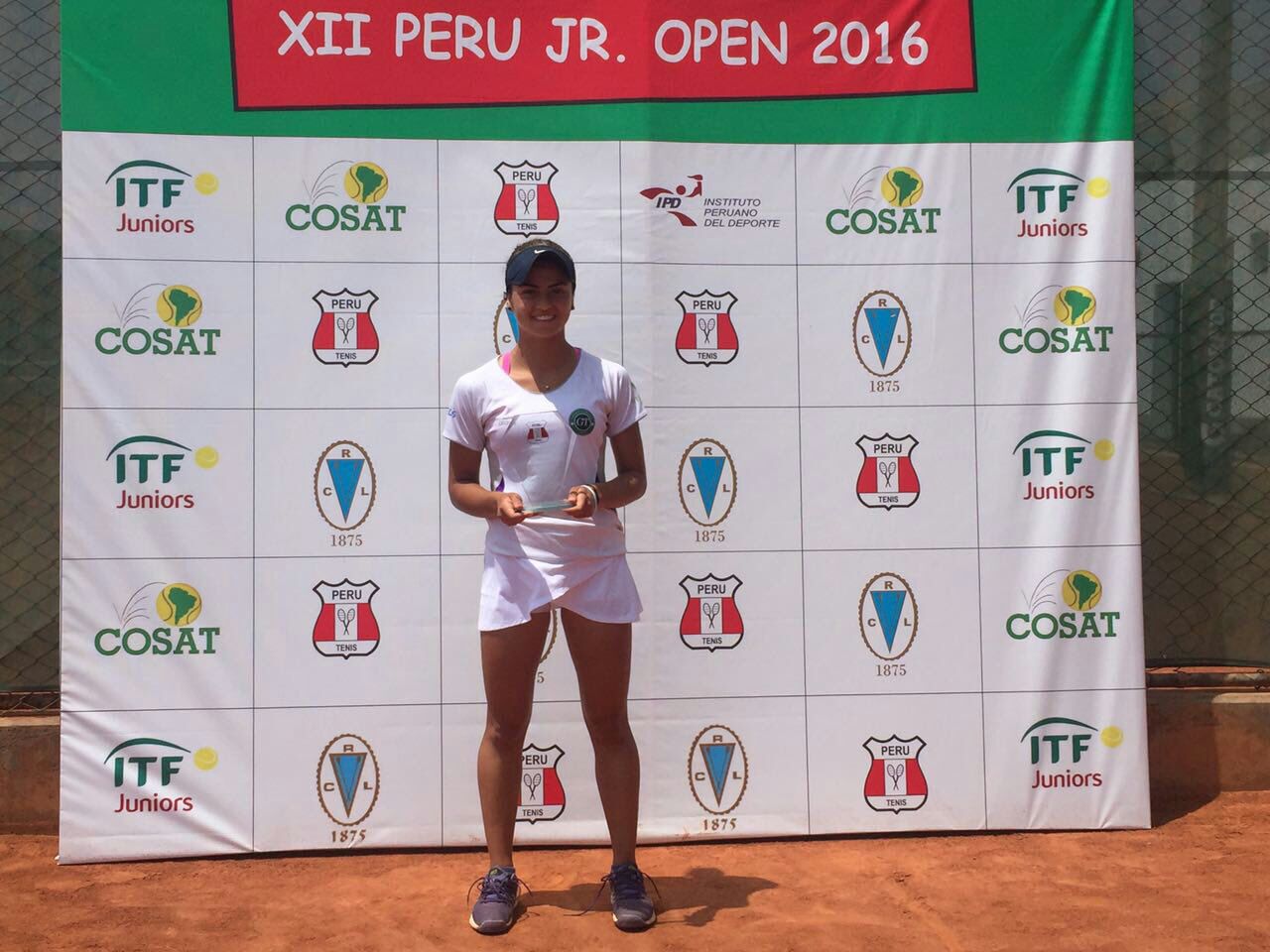 Vergara y Sanson ganan sus primeros torneos ITF