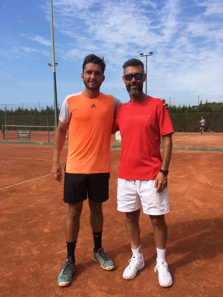 Pereira gana su tercer torneo en España y va camino a romper récord español