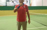 Marco Vera, el tenista chileno que hace patria en Isla Papúa