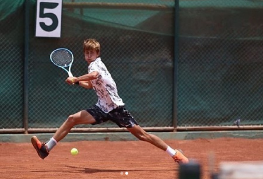 Bancalari se queda con el duelo de chilenos y va por su primer título ITF