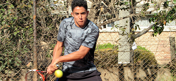 Amador Salazar da el golpe en la Justine Henin Juniors Cup
