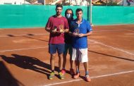 Awad se acerca peligrosamente al top del ranking Senior