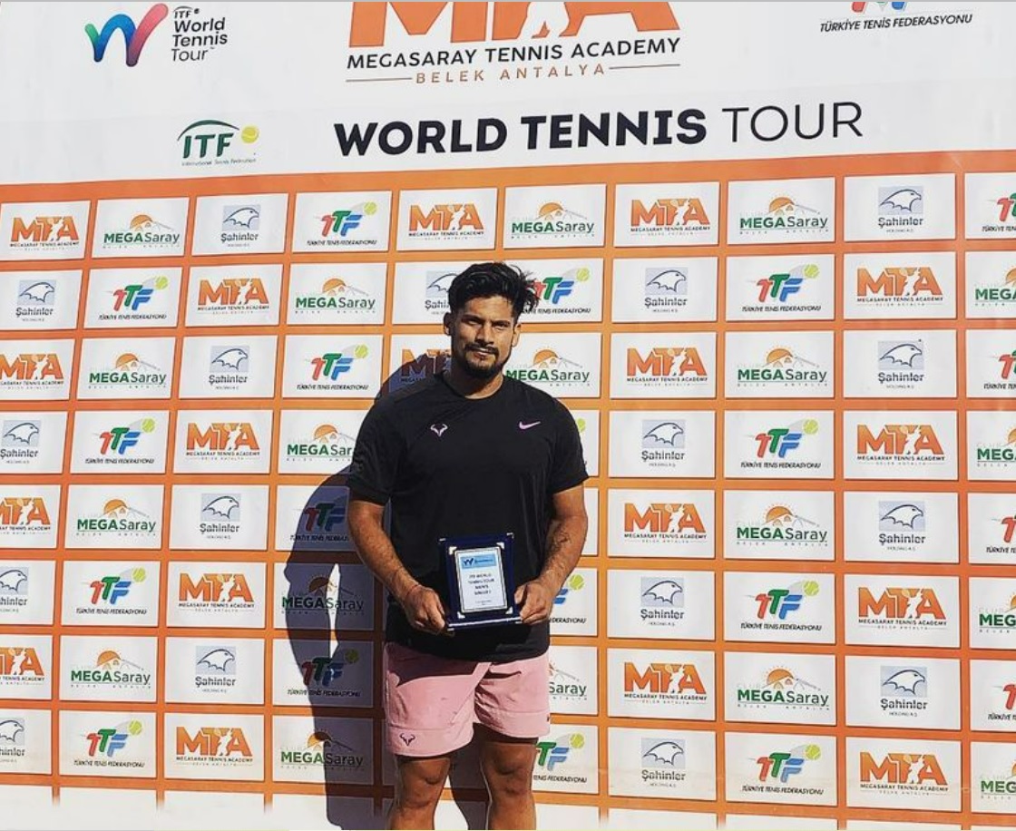Bastian Malla campeón en Turquia