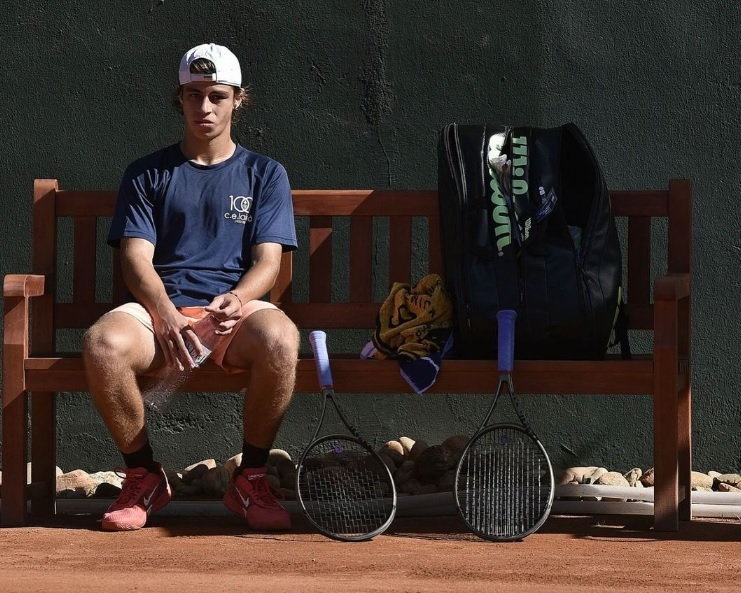 Pérez eliminado, pero suma sus primeros puntos ITF