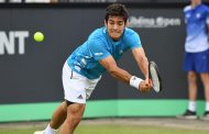 Cilic hace pesar su poderío en pasto ante Garin