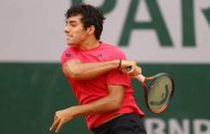 Garin vence a Kohlschreiber y avanza en Roland Garros