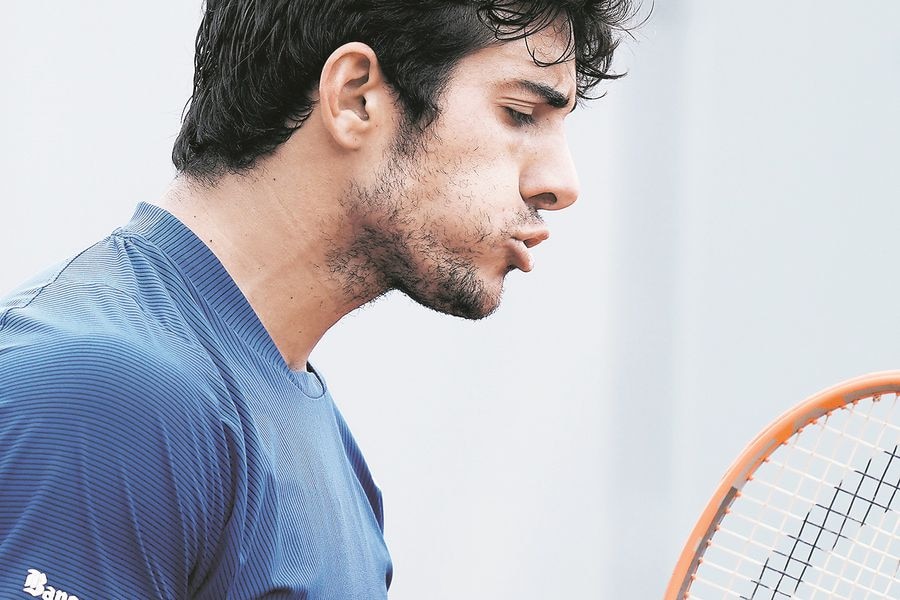 La máquina rusa dejó fuera a Cristian Garin de Roland Garros