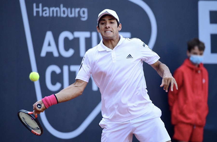 Garin vence a Nishikori y buscará los cuartos de final en Hamburgo