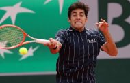 Garin a tercera ronda en Roland Garros