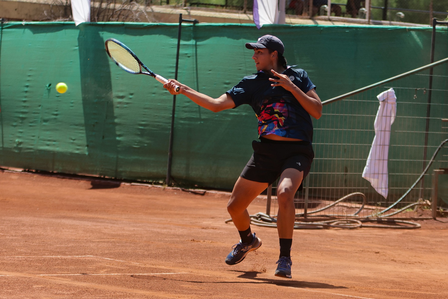Núñez a semifinales en el Stade Francais