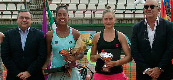 Daniela Seguel se consagró como la mejor del 25k de Sevilla