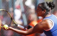 Daniela Seguel sufrió lesión al comienzo del partido y se retiró en Italia
