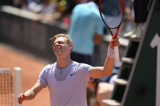 Lesión de Shapovalov le impide juga contra Italia
