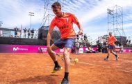 Del futbol al tenis, 3 jugadores de la UC visitaron el ATP de Santiago