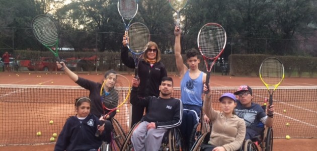 El Taller gratuito de Tenis en Silla de Ruedas ya está en marcha