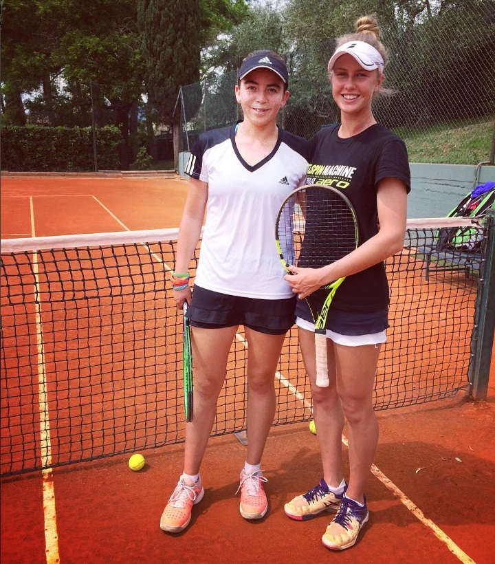 Fernanda Labraña no se despeinó para avanzar a semifinales duplas en Italia