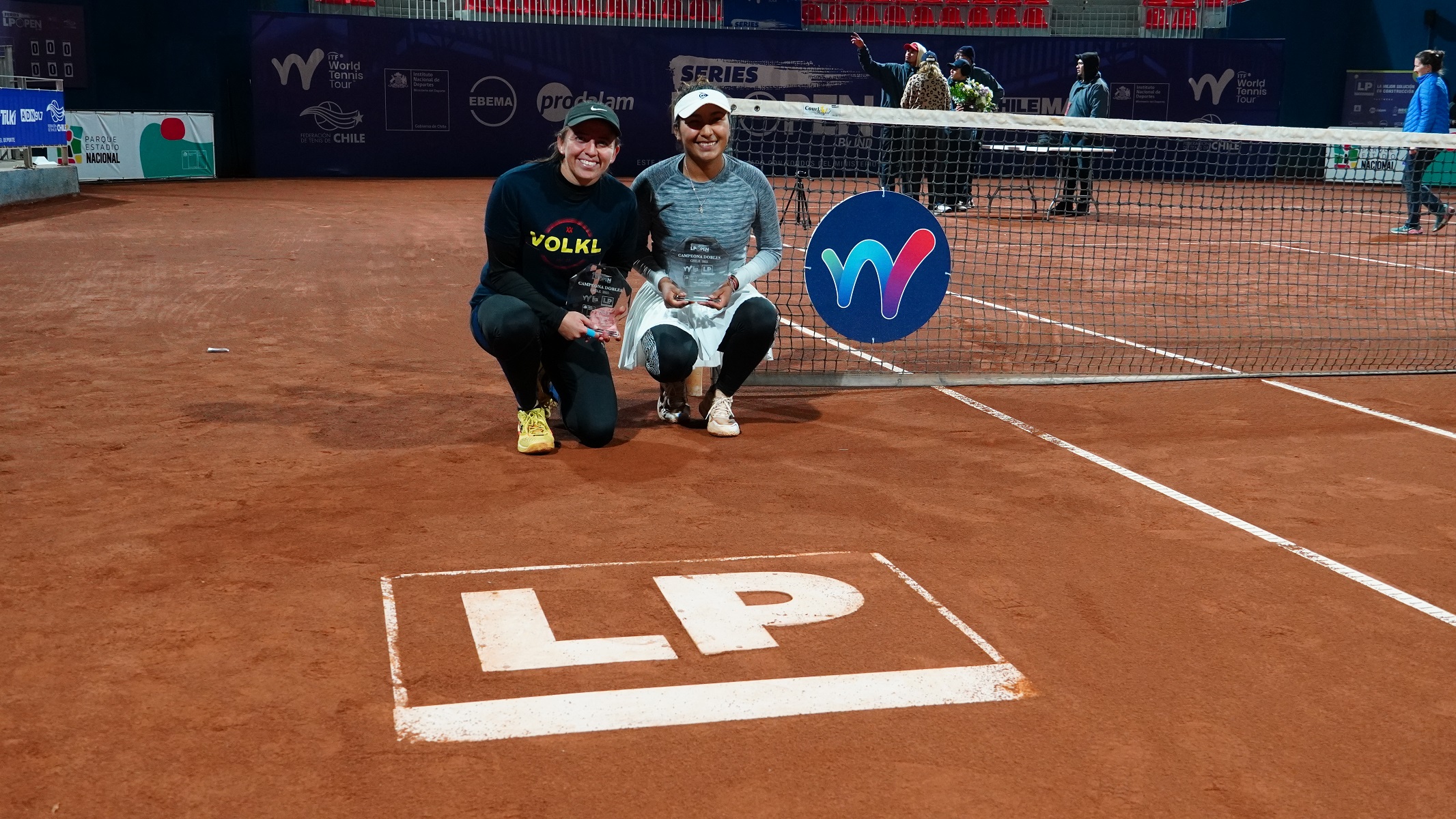 Fernanda Labraña y Romina Ccuno son nuevamente campeonas del LP Open Series by IND