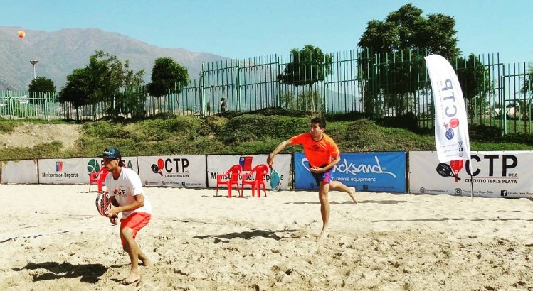 Hans Podlipnik se prueba en el tenis playa pensando en 2017