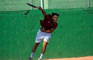 Becerra se mete en las dos semis de Perú