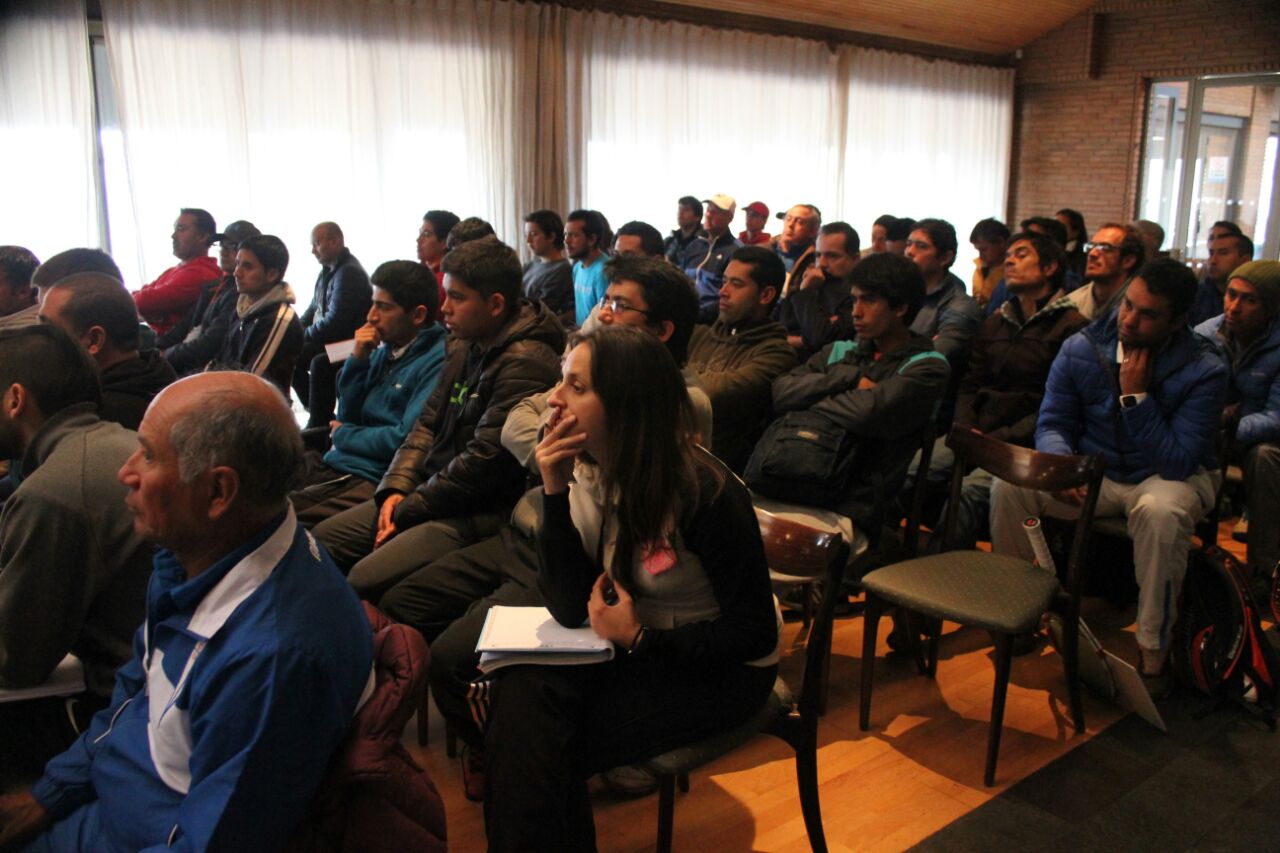 Anetech consigue éxito rotundo en curso para entrenadores