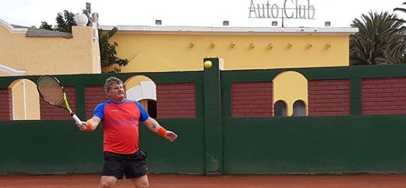 El Autoclub de Antofagasta vibra con el paso del circuito ITF Seniors