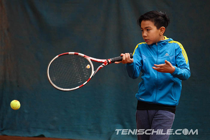 Riveros confirma el 1 en Naranja gracias al último tenis 10