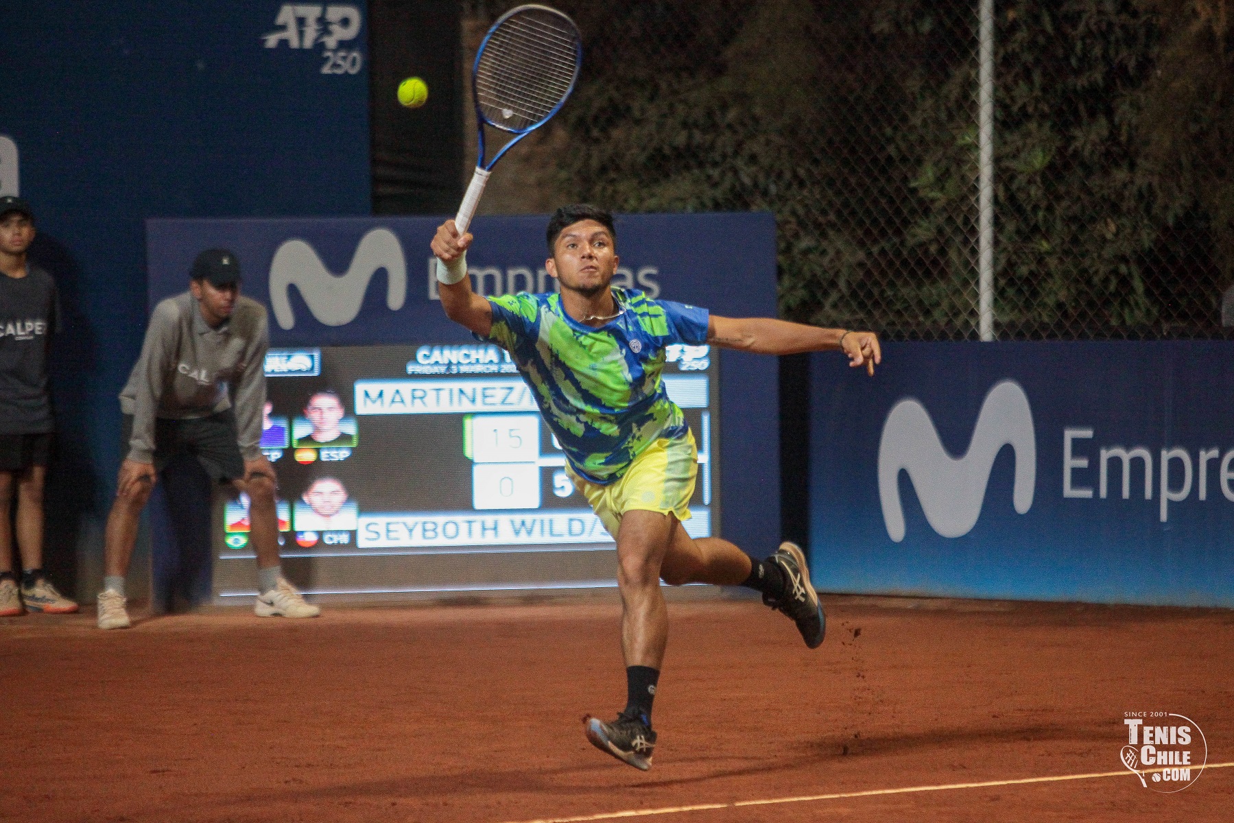 Soto se queda con el duelo de chilenos
