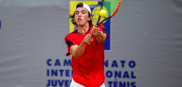 Armada chilena vive jornada de contrastes en el Paraguay Junior Open