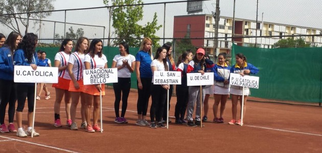 El tenis femenino se vive esta semana en la competencia universitaria