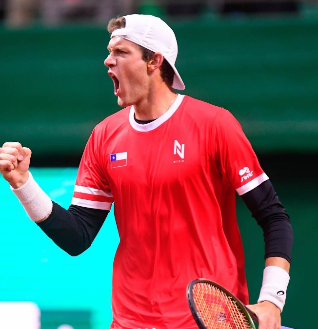 Jarry avanza y Tabilo eliminado en AO