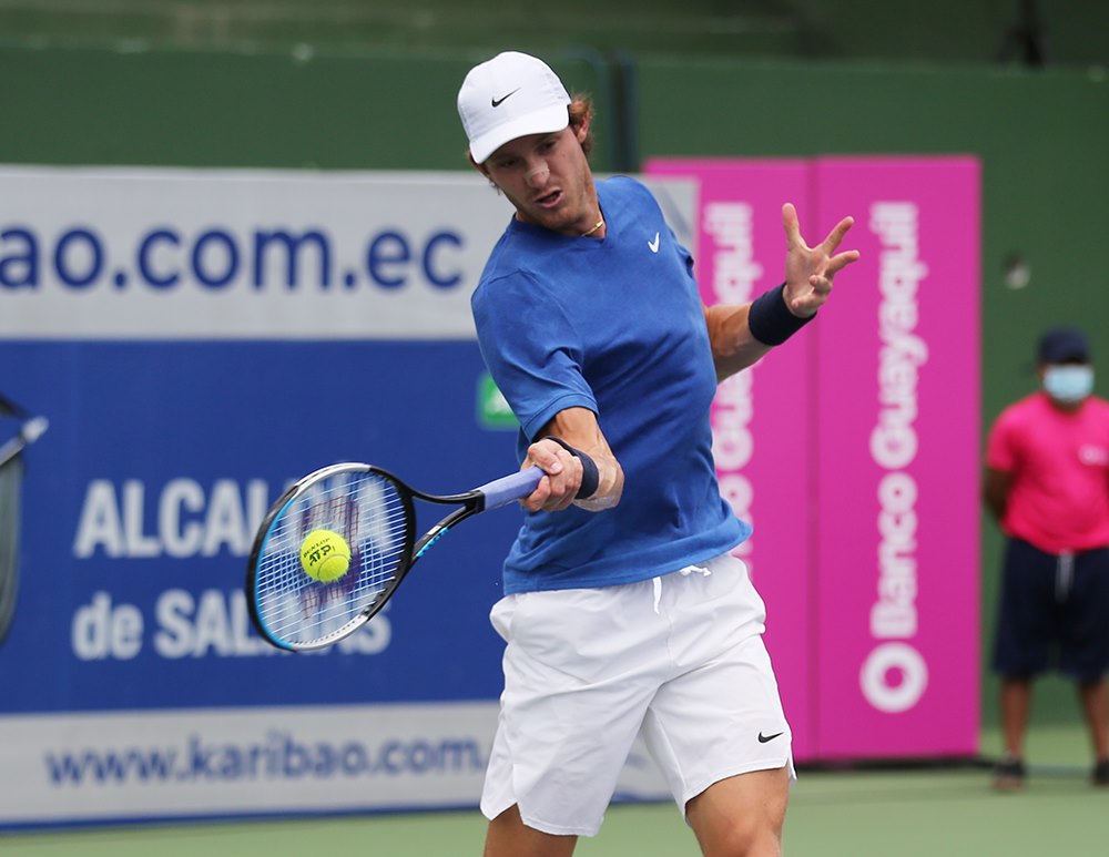Tras 20 días Jarry vuelve a la competencia en Praga