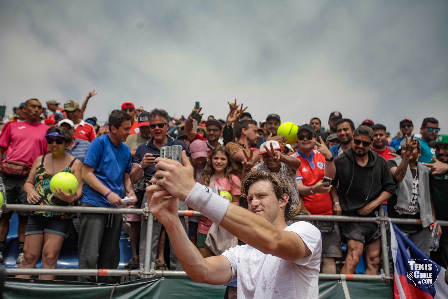 Jarry avanza en Cincinnati