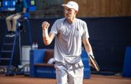 Canasta completa, Jarry también gana en Australia