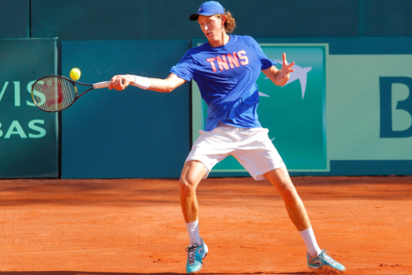 Por el mejor triunfo de su carrera: Nico Jarry desafía a Alexander Zverev por el Open de Barcelona