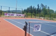 Padre las casas a full con el tenis