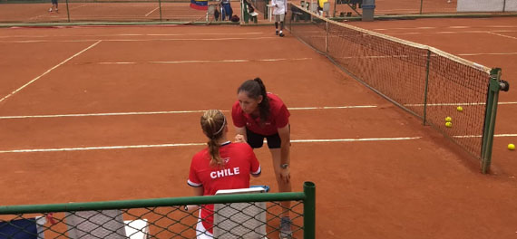 Equipo femenino cayó en el inicio de la participación nacional en el Sudamericano Sub 14