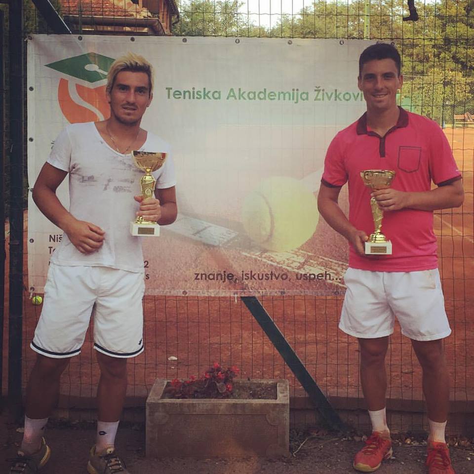 Savedra y Urzúa campeones en un 25.000