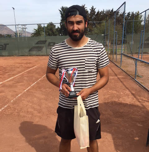 Courbis campeón en Chicureo