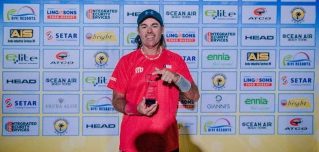 Iquiqueño brilló en el torneo de Tenis Playa más grande del mundo
